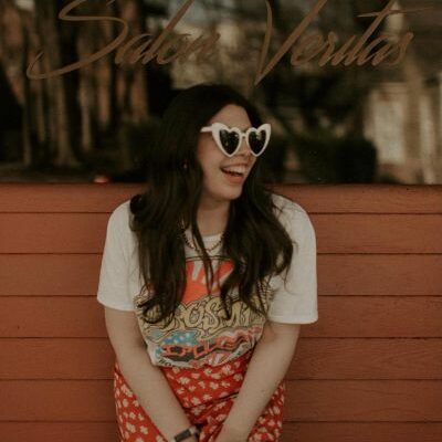 Anna Haddock at Salon Veritas